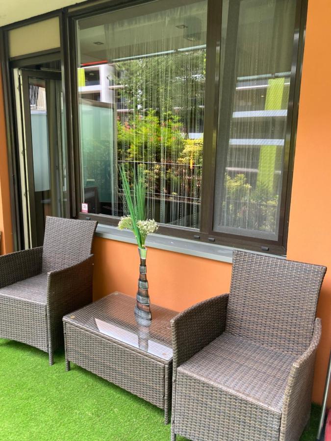 Ferienwohnung Corvin Luxury White Budapest Exterior foto