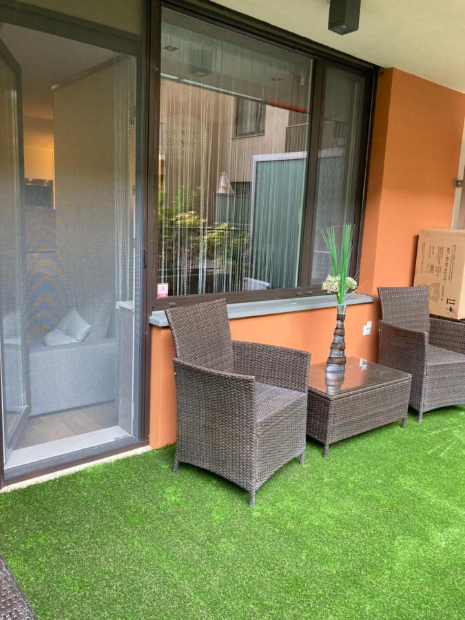 Ferienwohnung Corvin Luxury White Budapest Exterior foto